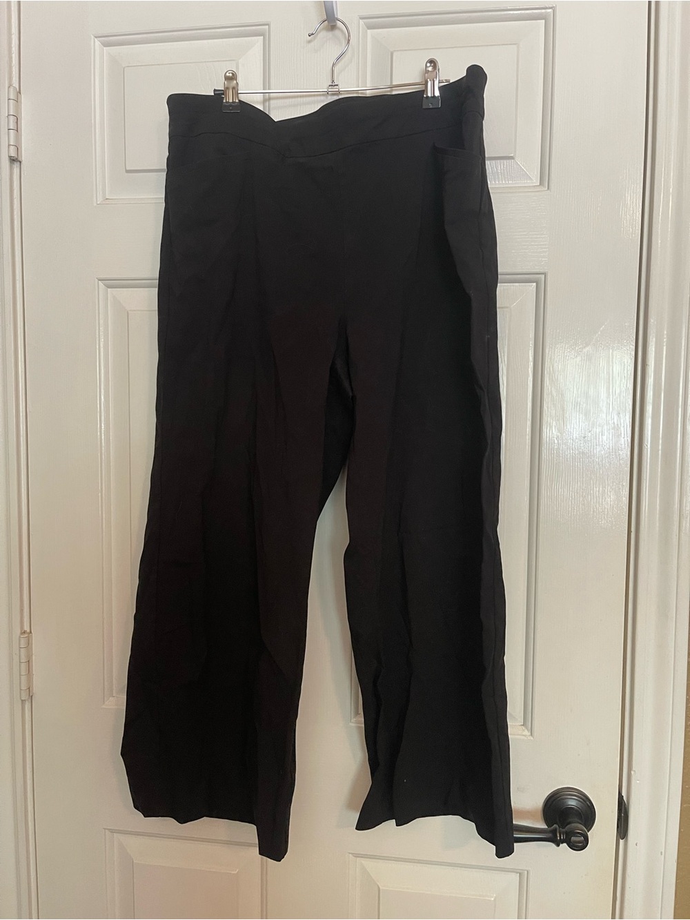 Chico's Black Wide-Leg Pull-On Pants